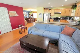 42 Castine St, Worcester, MA 01606 - Photo 15