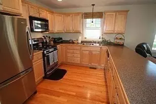 42 Castine St, Worcester, MA 01606 - Photo 5