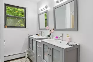 20 W Clifton St, Haverhill, MA 01832 - Photo 25