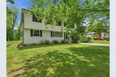 20 W Clifton St, Haverhill, MA 01832 - Photo 37