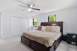 20 W Clifton St, Haverhill, MA 01832 - Photo 23