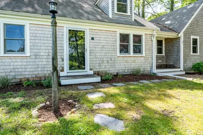 52 Ellis Cir, Yarmouth, MA 02675 - Photo 3