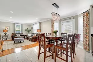 2 Heritage Ln, Saugus, MA 01906 - Photo 9