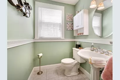 2 Heritage Lane, Saugus, MA 01906 - Photo 15