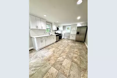 14 Elm Ave, Holbrook, MA 02343 - Photo 7