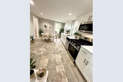 14 Elm Ave, Holbrook, MA 02343 - Photo 11