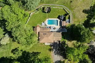30 Pompositticutt St, Stow, MA 01775 - Photo 39