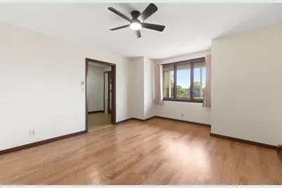 36 Florence St, Everett, MA 02149 - Photo 5