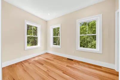 374 Brandy Brow Rd, Haverhill, MA 01830 - Photo 3