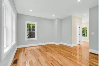 374 Brandy Brow Rd, Haverhill, MA 01830 - Photo 5