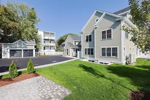 54 South St, Medford, MA 02155 - Photo 35