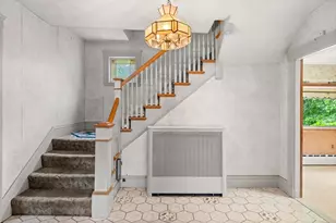 35 Mt Washington Ave, Malden, MA 02148 - Photo 5