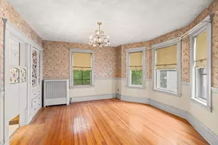 35 Mt Washington Ave, Malden, MA 02148 - Photo 11