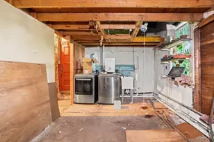 35 Mt Washington Ave, Malden, MA 02148 - Photo 31