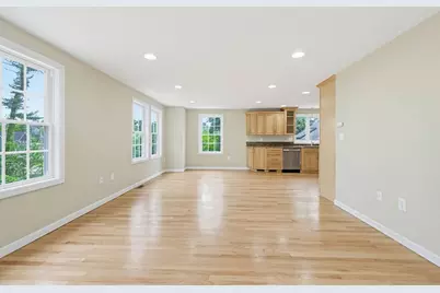 100 Lakeview Ave, Mansfield, MA 02048 - Photo 7
