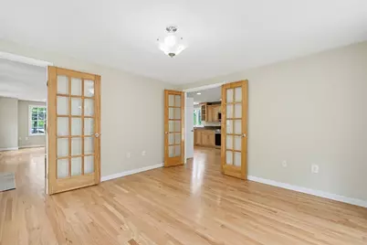 100 Lakeview Ave, Mansfield, MA 02048 - Photo 11