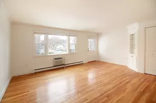 60 Lake St, Winchester, MA 01890 - Photo 3