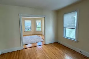 21 4th St, Attleboro, MA 02703 - Photo 5