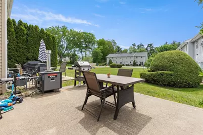 945 Riverside Dr #29D, Methuen, MA 01844 - Photo 7