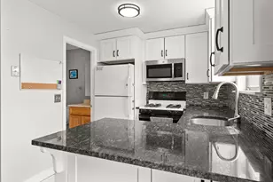 945 Riverside Dr, Methuen, MA 01844 - Photo 3