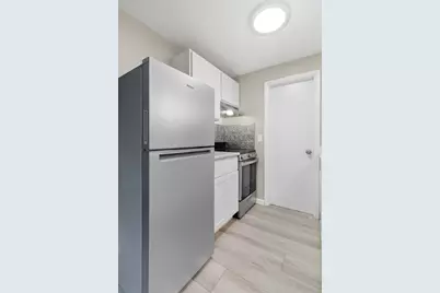 608 Westfield St #12, West Springfield, MA 01089 - Photo 5