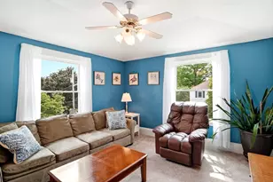 25 Cumner Ave, Melrose, MA 02176 - Photo 15