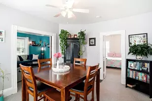 25 Cumner Ave, Melrose, MA 02176 - Photo 9