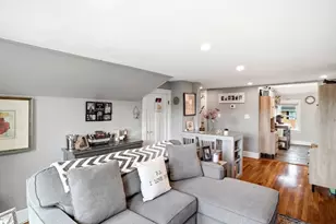 25 Cumner Ave, Melrose, MA 02176 - Photo 31