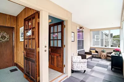 25 Cumner Ave, Melrose, MA 02176 - Photo 3