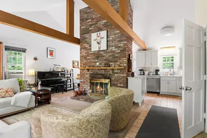 19 Hood Dr, Plymouth, MA 02360 - Photo 3