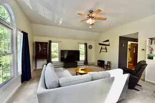 5 Eleanor Ln, Charlton, MA 01507 - Photo 9