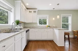 39 Division St, North Attleboro, MA 02760 - Photo 7