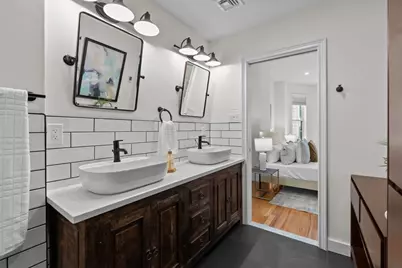 381 W Broadway #4, Boston, MA 02127 - Photo 15