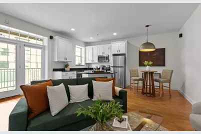 381 W Broadway #4, Boston, MA 02127 - Photo 3