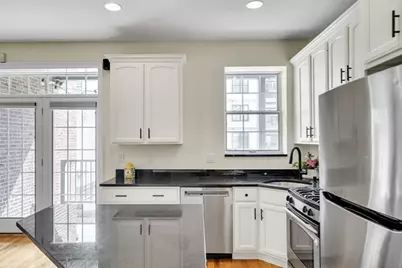 381 W Broadway #4, Boston, MA 02127 - Photo 19