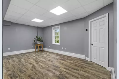 352 Durfee St, Southbridge, MA 01550 - Photo 21