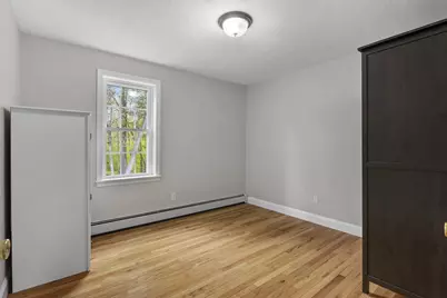 352 Durfee St, Southbridge, MA 01550 - Photo 15