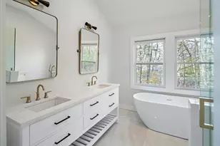 44 Sherburn Cir, Weston, MA 02493 - Photo 9