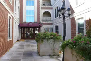 2440 Massachusetts Ave, Cambridge, MA 02140 - Photo 3