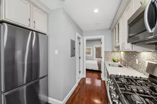 1880 Beacon St, Brookline, MA 02445 - Photo 9