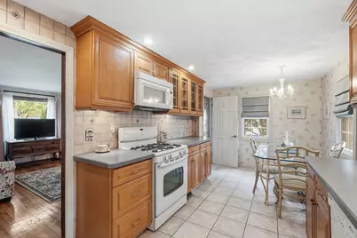 28 Northway Dr, Springfield, MA 01119 - Photo 15