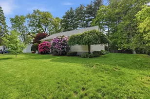28 Northway Dr, Springfield, MA 01119 - Photo 7