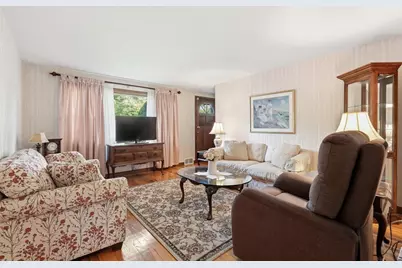 28 Northway Dr, Springfield, MA 01119 - Photo 13