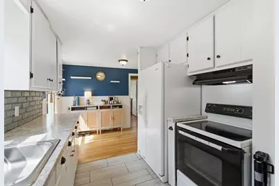 44 Harding St, Springfield, MA 01109 - Photo 19