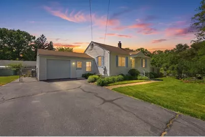 44 Harding St, Springfield, MA 01109 - Photo 1