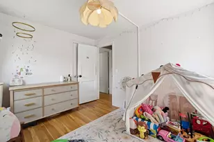 44 Harding St, Springfield, MA 01109 - Photo 23