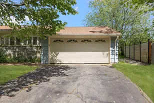 1157 Tucker Rd, Dartmouth, MA 02747 - Photo 3