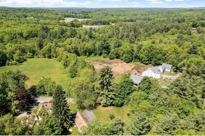 136 Fairbanks St, West Boylston, MA 01583 - Photo 33