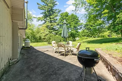 136 Fairbanks St, West Boylston, MA 01583 - Photo 5