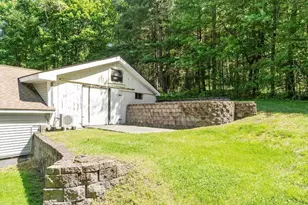 136 Fairbanks St, West Boylston, MA 01583 - Photo 7